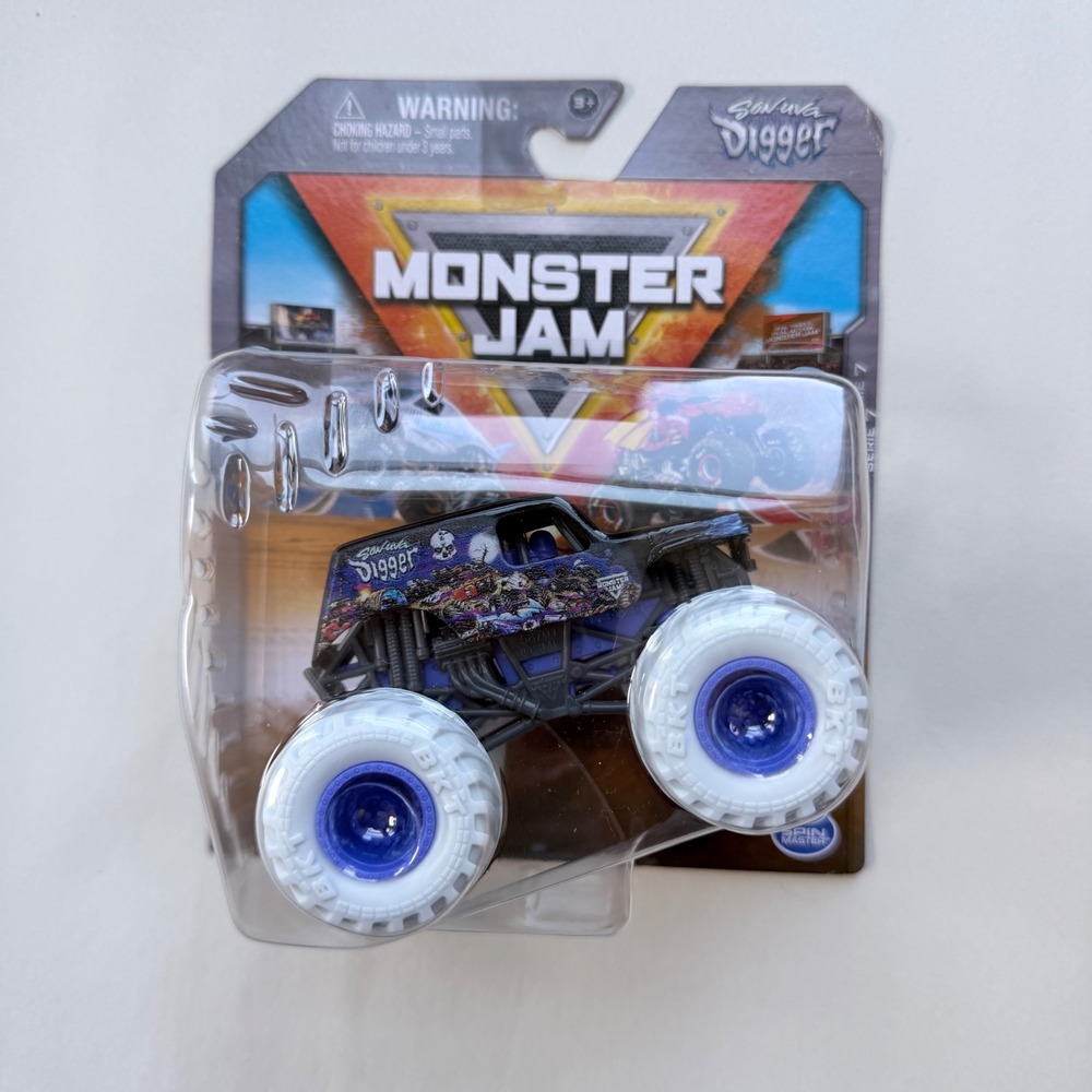 Monster Jam Son-uva Digger 1:64‎ Scale Die-Cast Truck Series 7 White Tires New